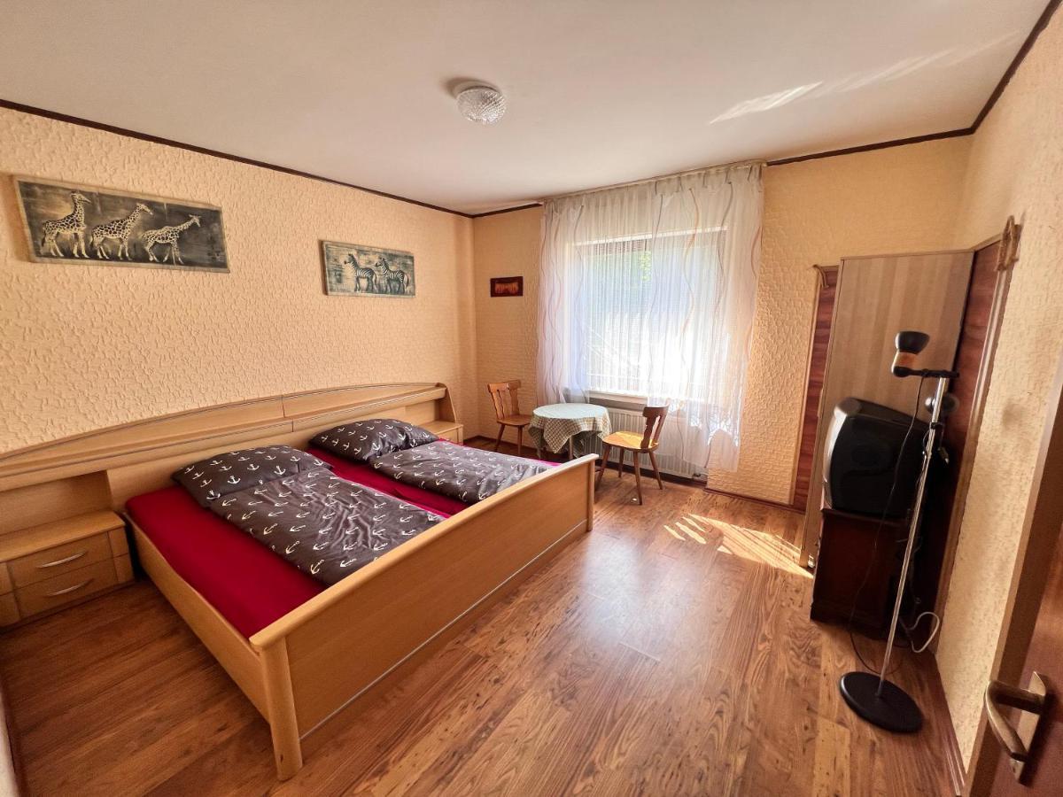 Landgasthof Zum Anker Langenfeld  외부 사진